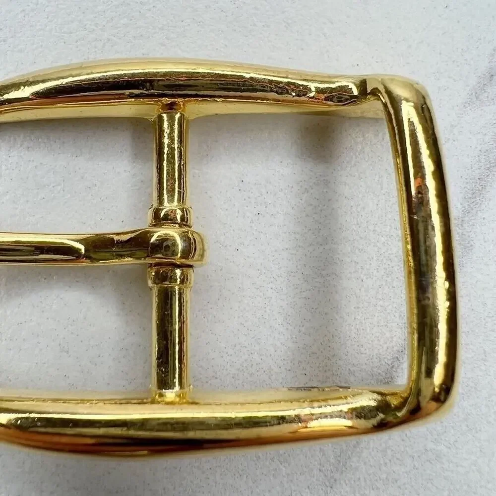 Vintage Gold Tone Simple Basic Belt Buckle for up to 1 Inch Belt